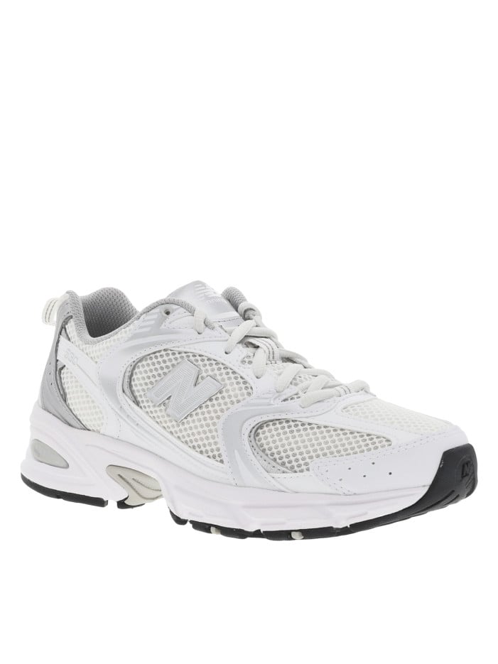 Baskets basses multisport...