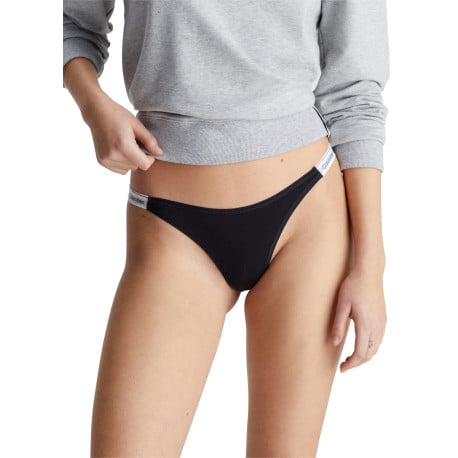 String en coton noir uni avec une taille haute et détail élastiqué - Image 2