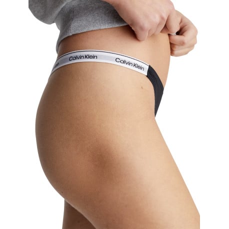 String en coton noir uni avec une taille haute et détail élastiqué - Image 3
