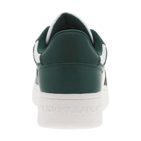 Baskets basses tennis en cuir vertes et blanches avec des lacets plats - Image 6