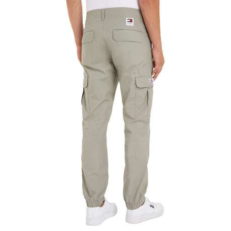 Pantalon Ethan en coton kaki uni avec une coupe cargo et poches cuisses - Image 4