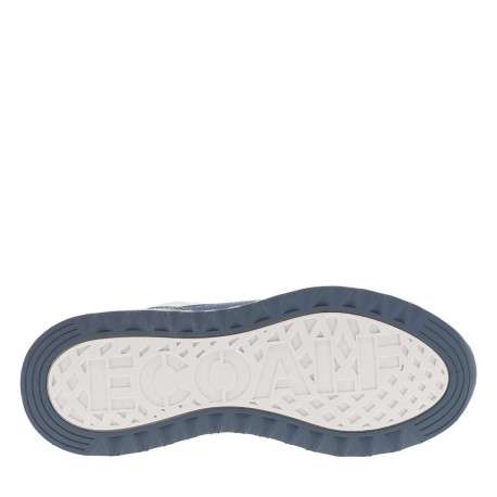 Baskets basses bleu jean avec une semelle running et des lacets plats - Image 6