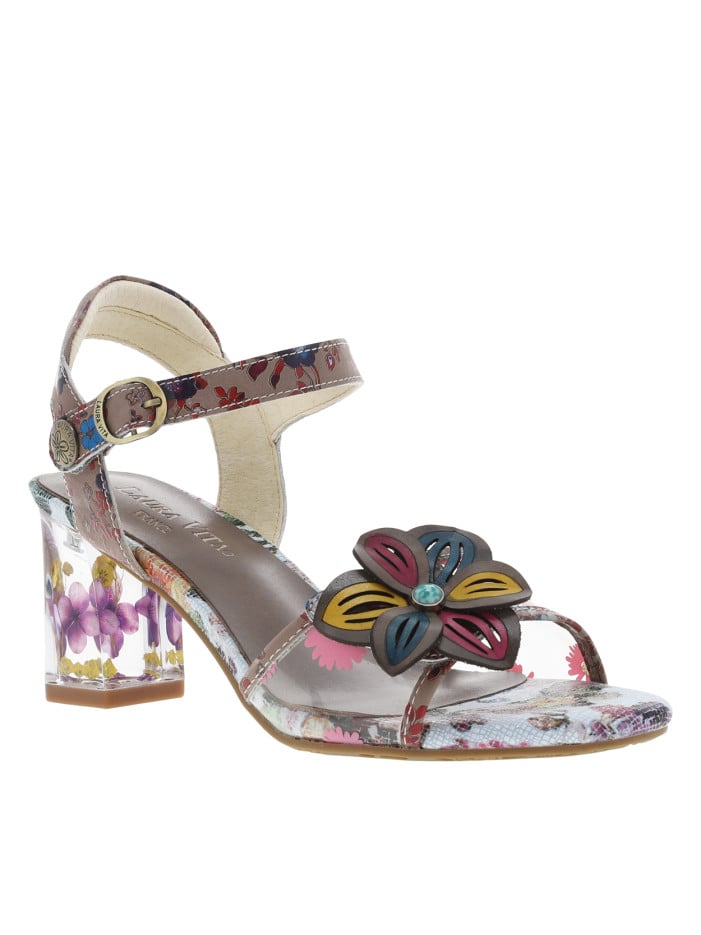 Nu-pieds en cuir...