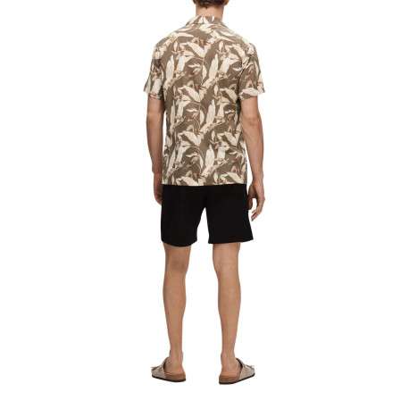 Chemise beige imprimé avec un col français et à manches courtes - Image 6