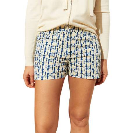 Short 5 poches Fatine en coton bleu imprimé abstrait avec une coupe droite