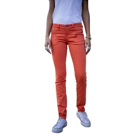 Jean femme rouge