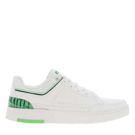 Baskets basses tennis blanches à lacets plats avec détails verts et marine - Image 2