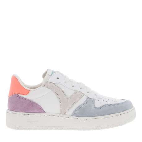 Baskets basses tennis blanches avec patchwork et des lacets plats - Image 2