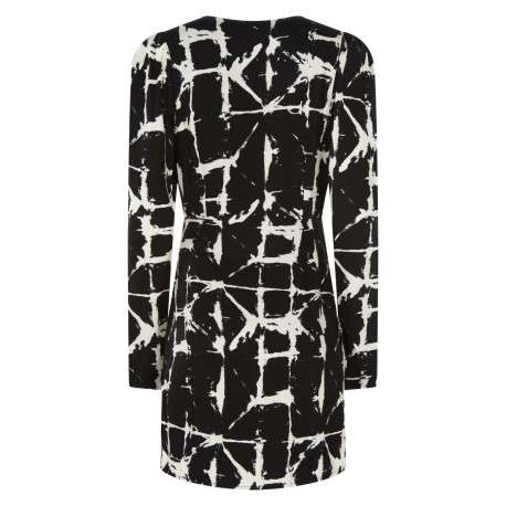 Robe courte écrue imprimée avec une coupe droite et un col v à manches longues - Image 2