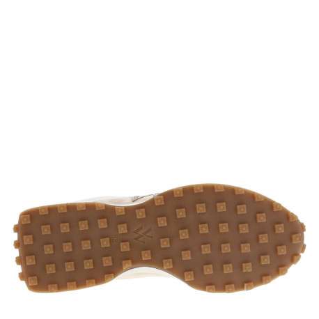 Baskets basses running beige avec des lacets plats et patchwork - Image 10