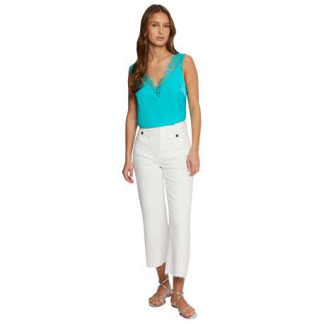 Top sans manches turquoise en dentelle à coupe droite et col v
