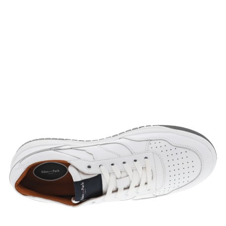 Baskets basses running en cuir blanches avec des lacets plats - Image 4