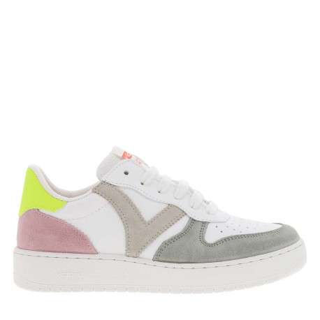 Baskets basses tennis en cuir blanches avec patchwork et lacets plats - Image 2