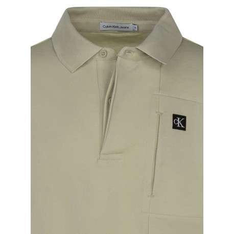 Polo en coton sable uni avec des manches courtes et un col boutonné caché - Image 3