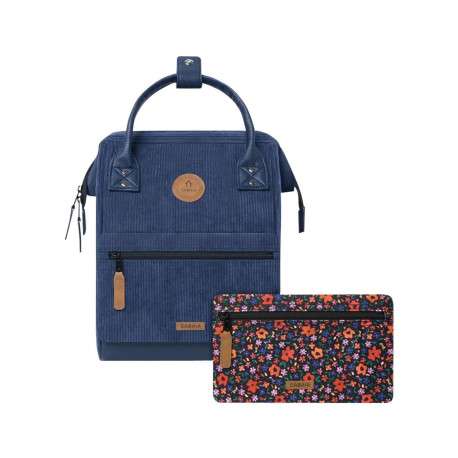Sac à dos marine uni avec deux poches interchangeables et des bretelles