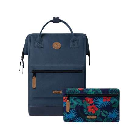 Sac à dos marine uni avec des bretelles ajustables et poches interchangeables