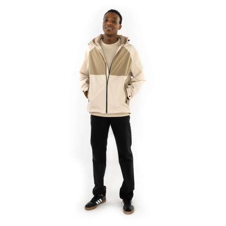 Jean 501 noir en coton avec une coupe regular et des passants
