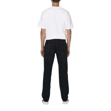 Jean Edge Straight en coton mélangé noir uni avec une coupe droite - Image 3