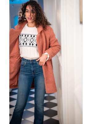Pull ONLY Noir Uni - Col Rond, Manches Longues, Coupe Droite - Avec Broderie "Amour" En Cordelette