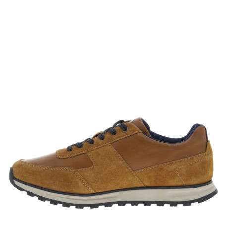 Sneakers en cuir cognac à semelle à talon plat, à lacets et semelle anatomique