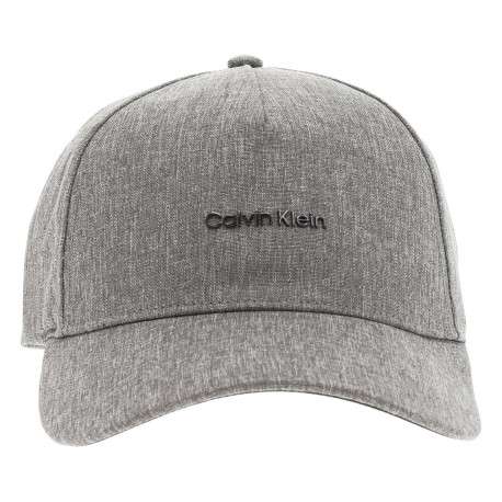 Casquette gris clair unie avec nom de la marque en bijoux décoratifs à l'avant