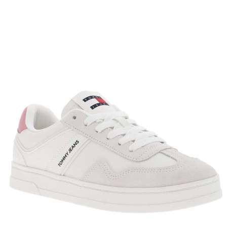 Baskets tennis blanches et roses plates avec logo de la marque - Image 3