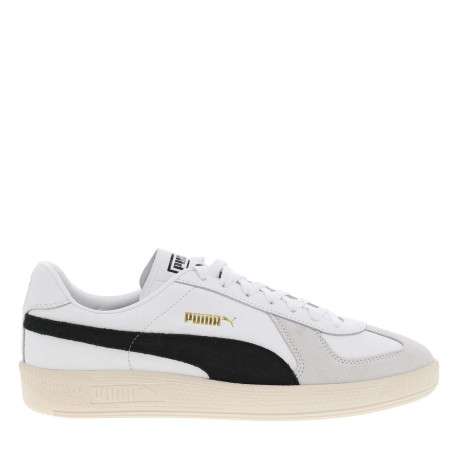 Sneakers multisport en cuir de vachette blanches plates avec des lacets plats - Image 2