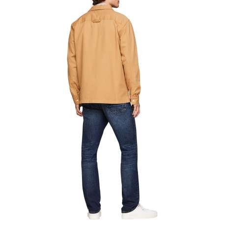 Surchemise en coton camel unie avec une coupe droite et un col français - Image 2