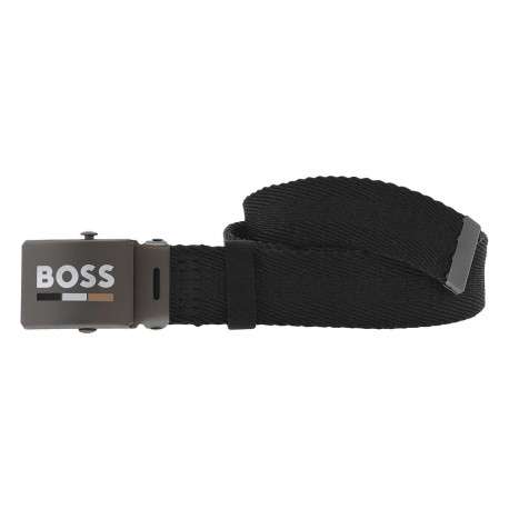 Ceinture noire unie avec nom de la marque sur la boucle de fermeture