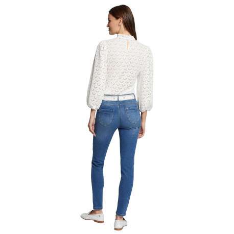 Jean en coton mélangé stone uni avec une coupe slim et passants pour ceinture - Image 3