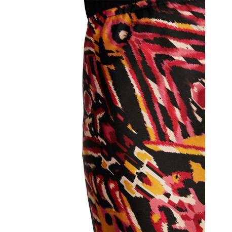 Jupe longue rouge à imprimé multicolore avec une coupe midi fluide - Image 4
