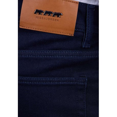 Jean indigo uni avec une coupe ajustée et poches plaquées arrière - Image 3