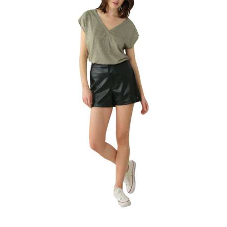 Short simili cuir noir uni avec une coupe droite et des passants pour ceinture - Image 5