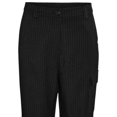 Pantalon cargo noir à coupe droite avec 2 poches et fines rayures blanches - Image 9
