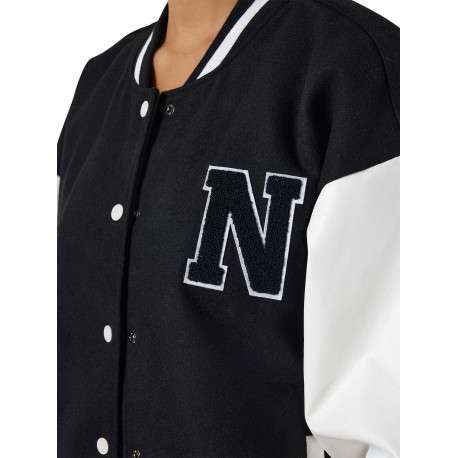 Blouson Bomber Varsity noir et blanc à coupe oversize avec écusson et liserés - Image 15