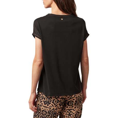 T-shirt noir uni avec une coupe droite à col rond et des manches courtes - Image 3