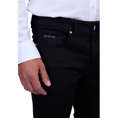 Jean noir uni avec une coupe modern-fit une taille mi-haute et le logo brodé - Image 3