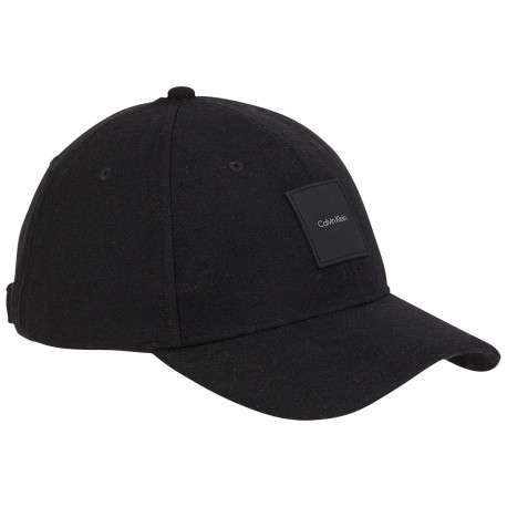 Casquette noire unie avec patch d'authenticité au nom de la marque sur le devant
