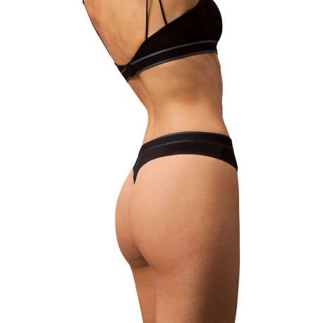 String noir uni avec une taille élastiquée et des liserés sur le haut - Image 3