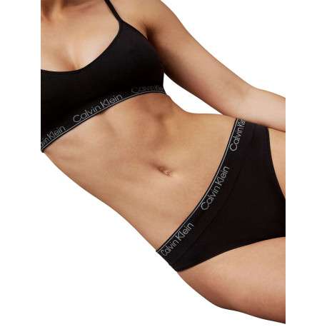 String noir uni avec une ceinture élastiquée et le nom de la marque - Image 3