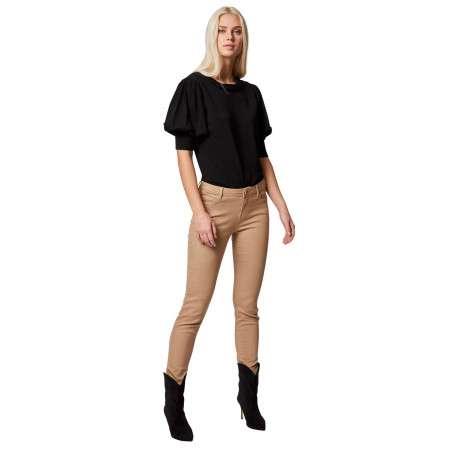 Pantalon 5 Poches beige uni avec une coupe slim et des passants pour ceinture - Image 4