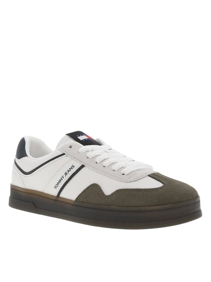 Baskets tennis blanches et...