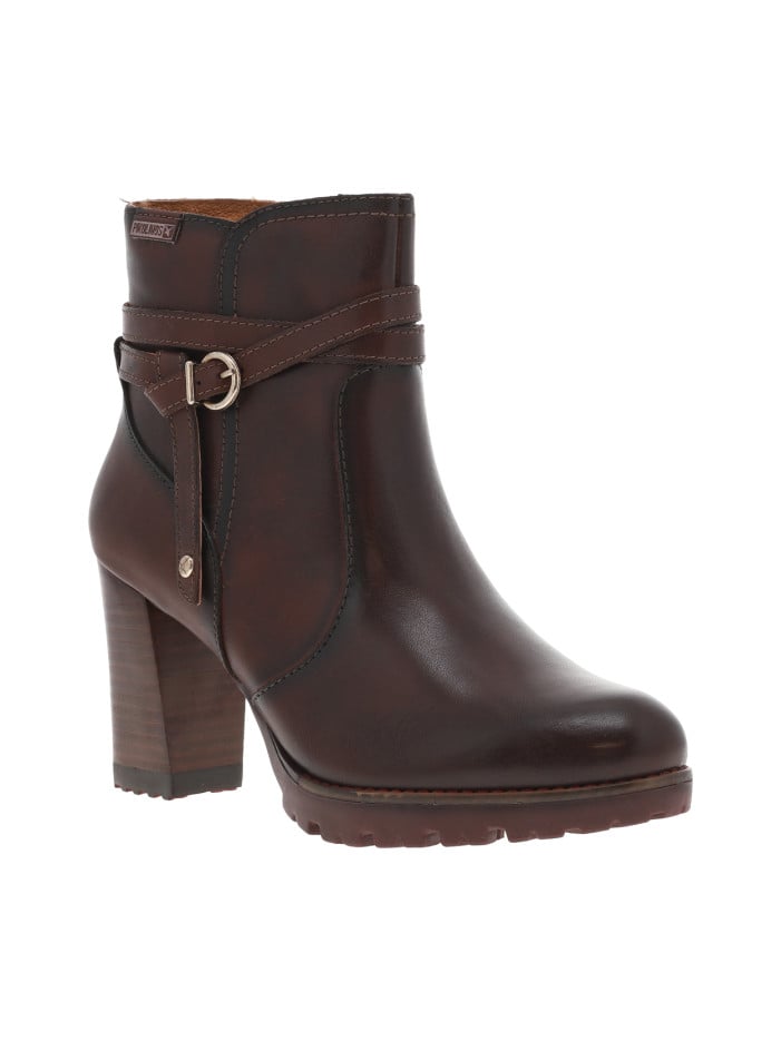 Boots en cuir moka à talon...