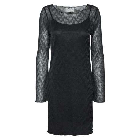 Robe courte noire unie droite à col rond et à manches longues en voile
