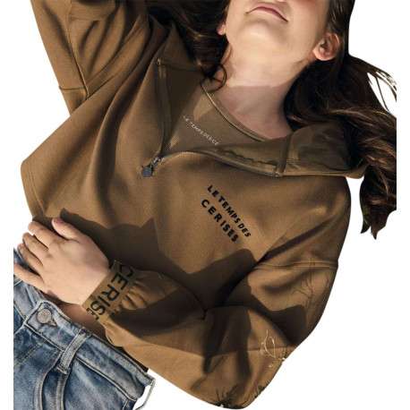 Sweat chocolat uni à coupe large avec col à capuche, demi-zip et logo noir - Image 5