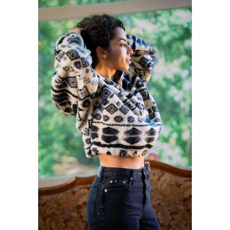 Jean en coton mélangé noir délavé avec une coupe mom et une taille haute - Image 3