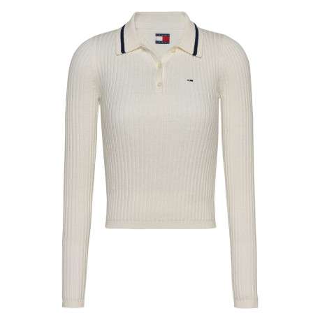 Pull écru uni avec une coupe droite à col français et des manches longues