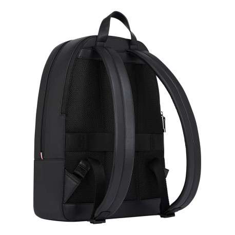 Sac à dos noir uni avec une fermeture zippée et des bretelles ajustables - Image 2