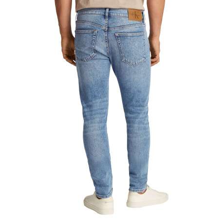 Jean en coton bleu stone délavé avec une coupe slim et une taille intermédiaire - Image 6