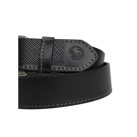 Ceinture en cuir noire unie avec des petits trous et nom de la marque - Image 3